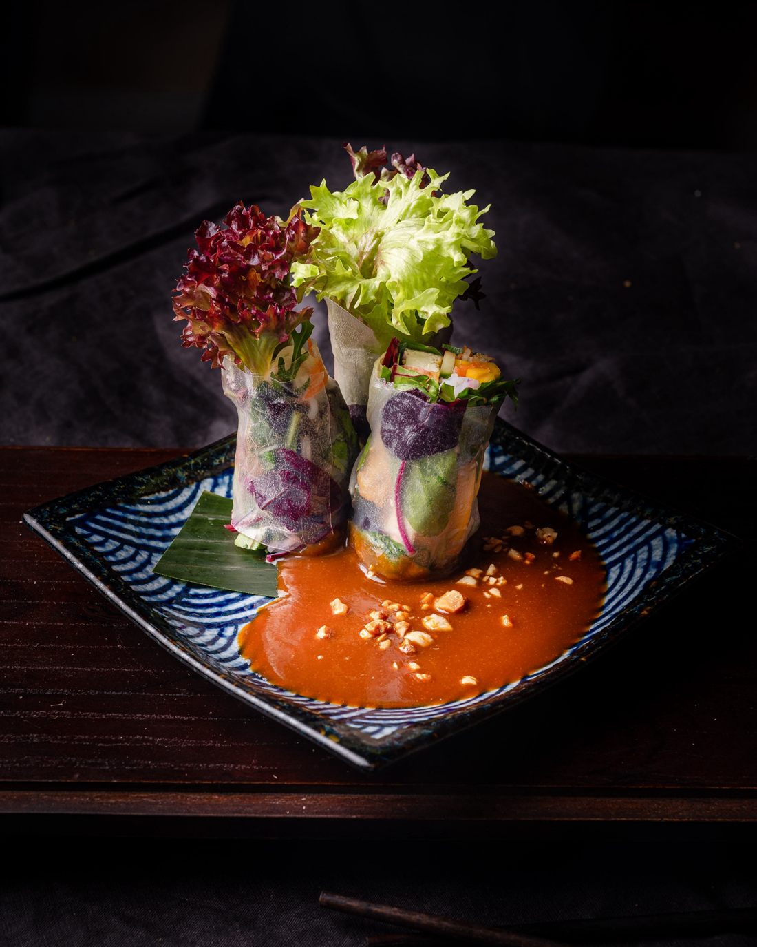 Vorspeisen und Sushi